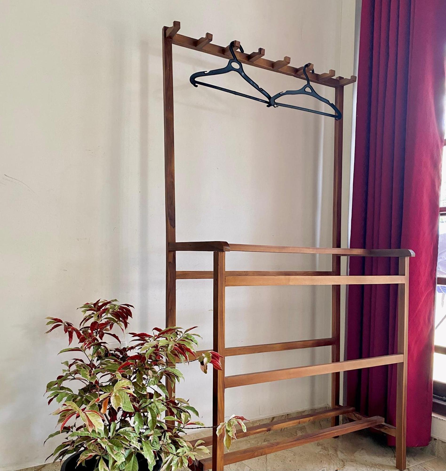 Sasmika Villa Surf And Yoga Hostel 웰리가마 외부 사진
